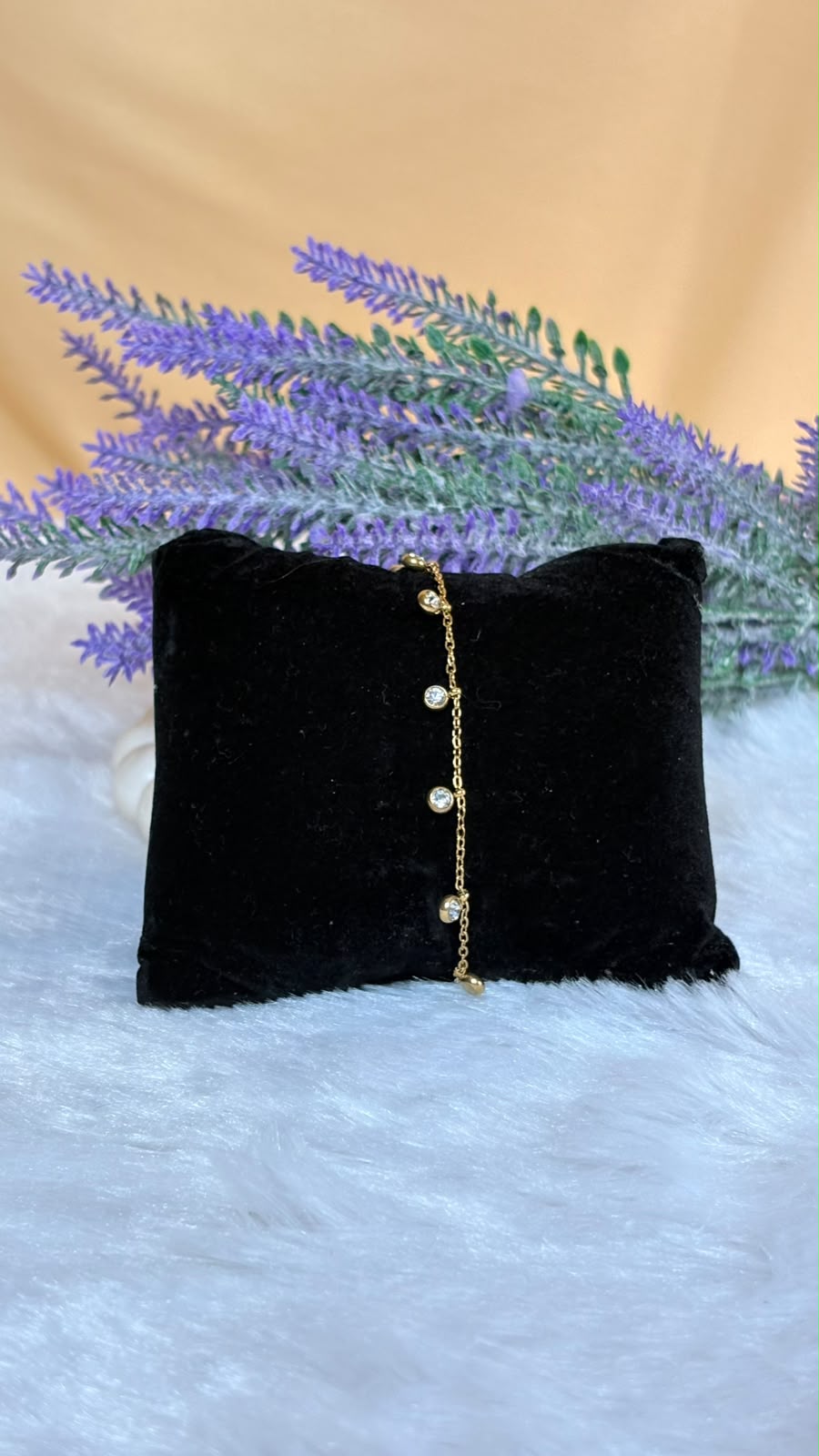 Bezel Drops Bracelet