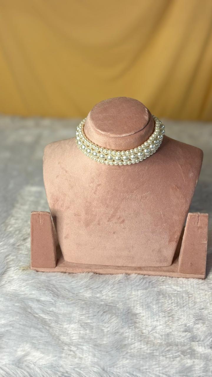 Triple-Strand Pearl Choker