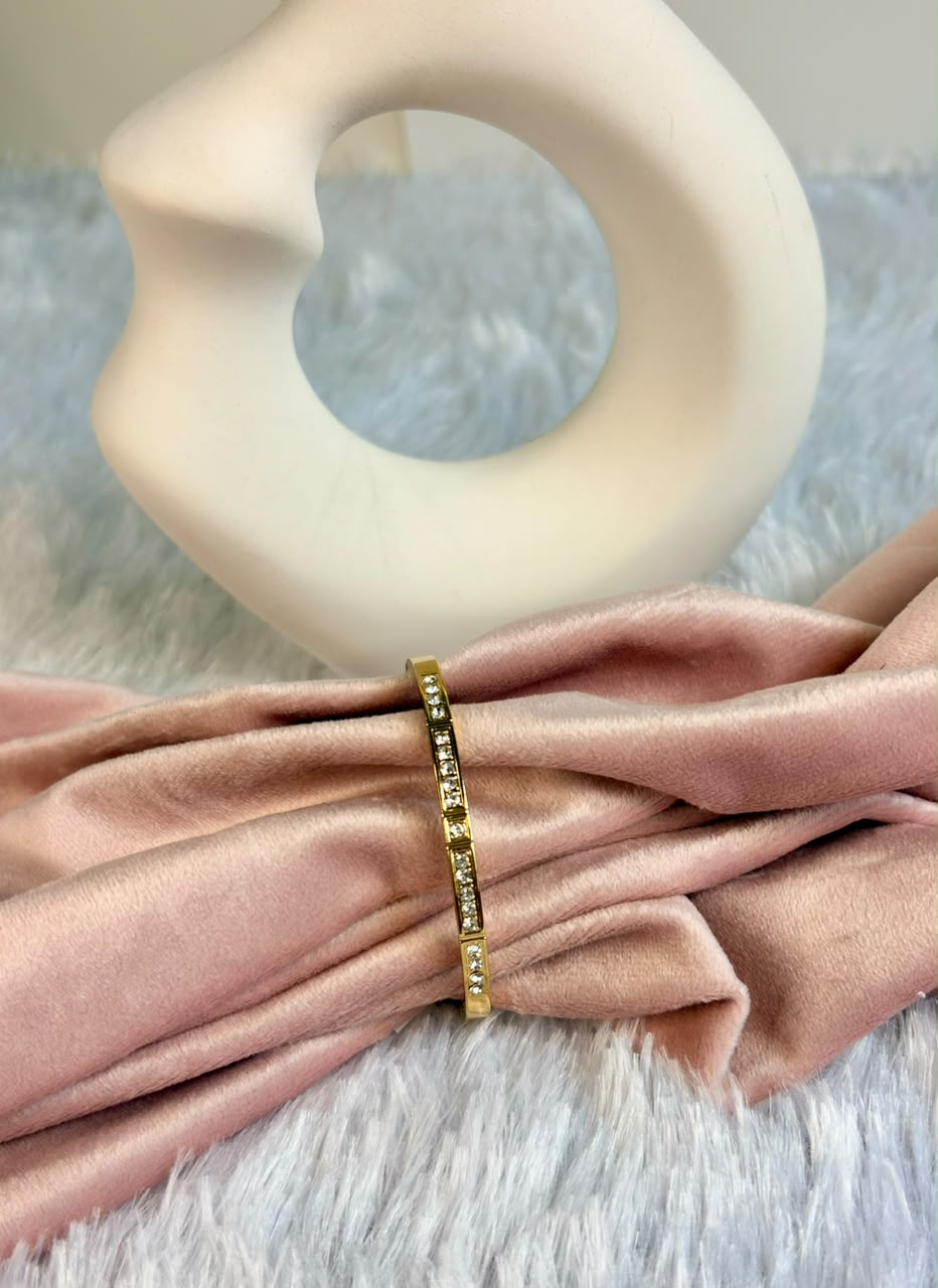 Slim Channel Crystal Baby Kada