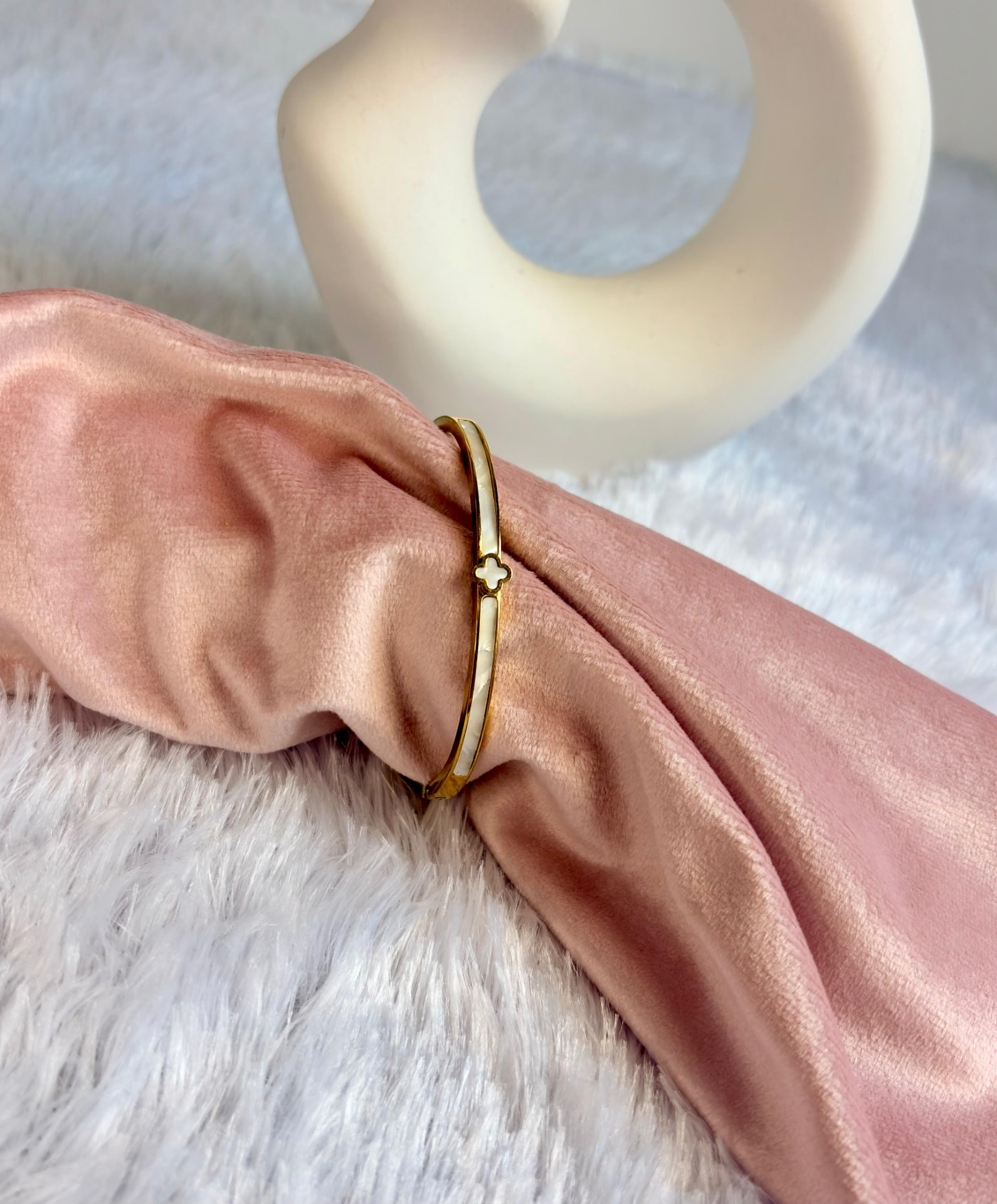 Ivory Clover Enamel Kada