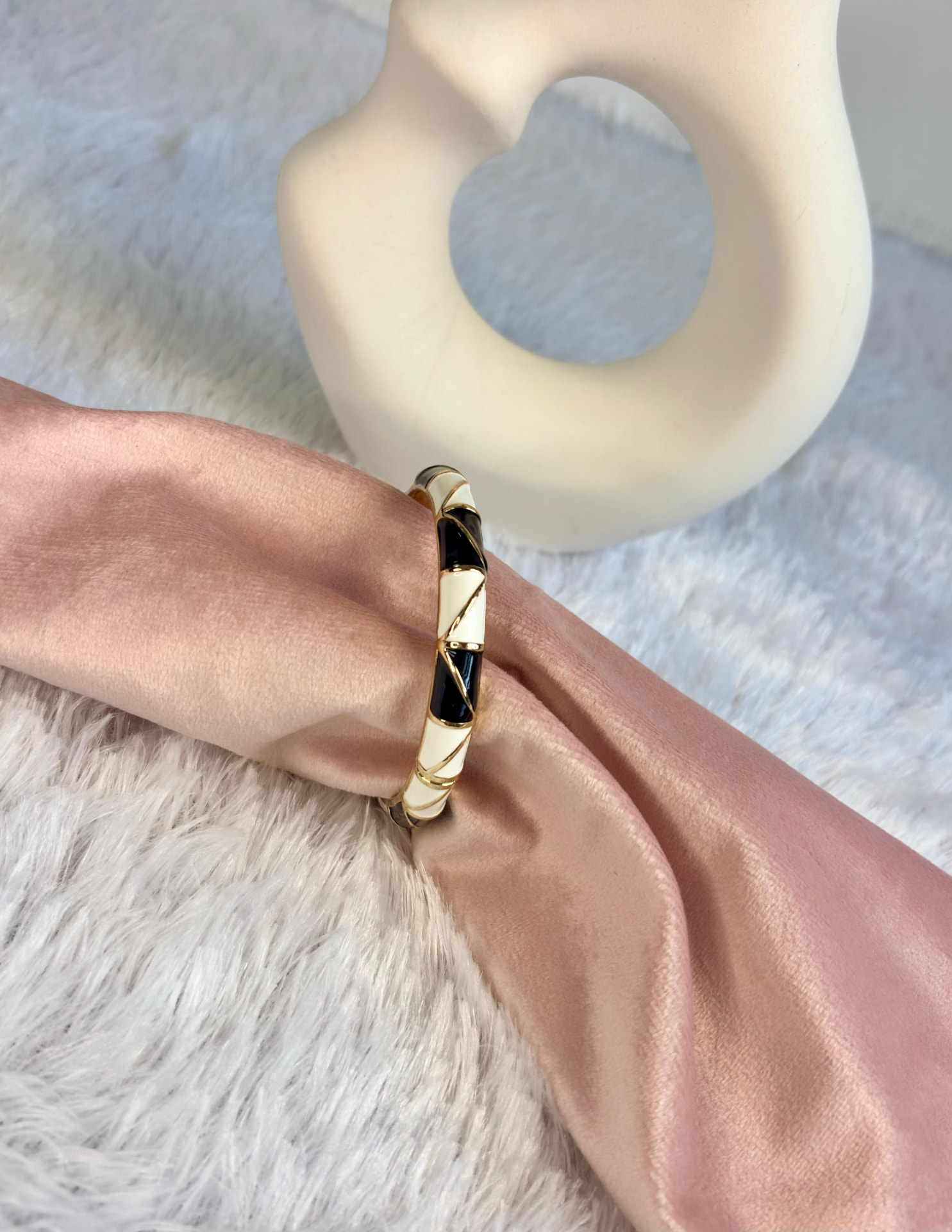 Black & Ivory Criss-Cross Kada