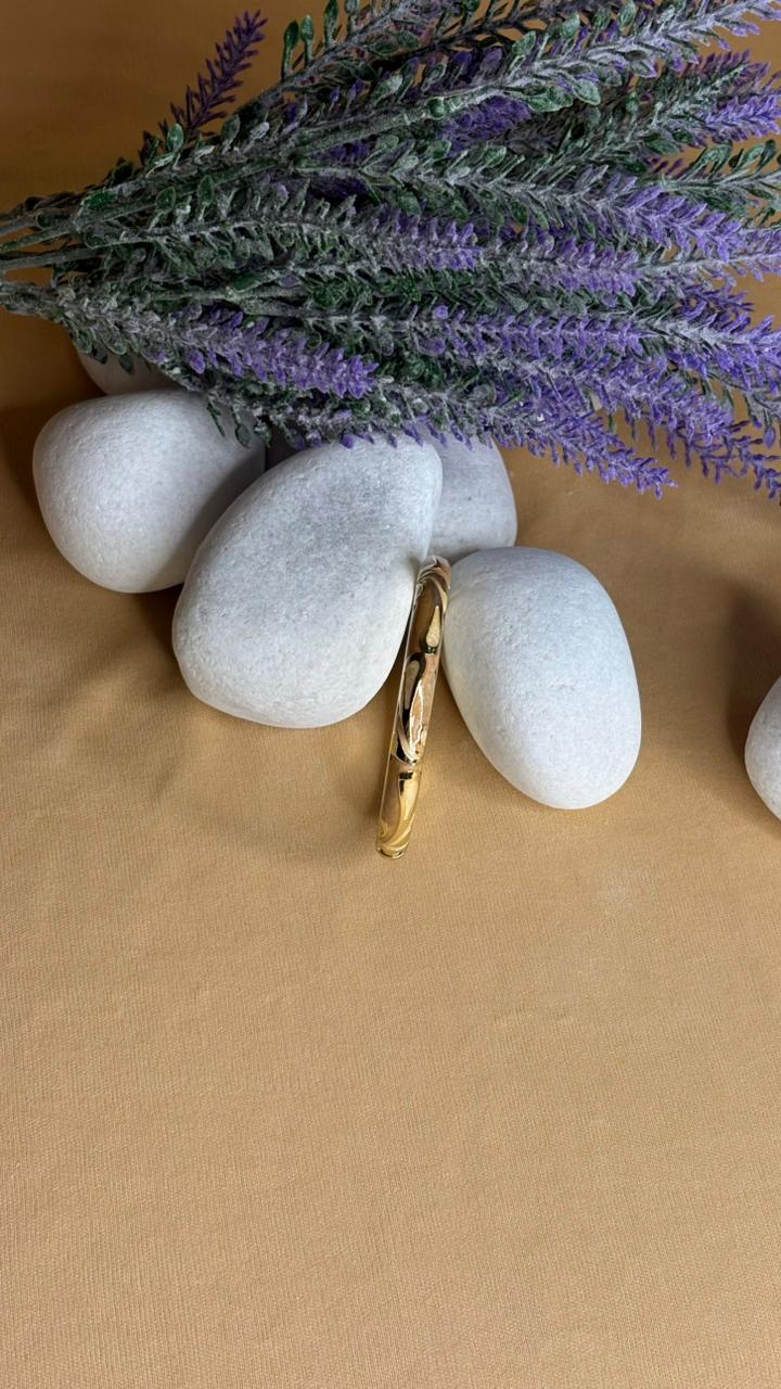 Champagne Marble Enamel Kada