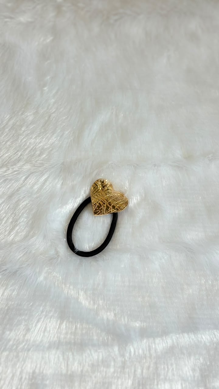 Textured Gold Heart Hair Tie